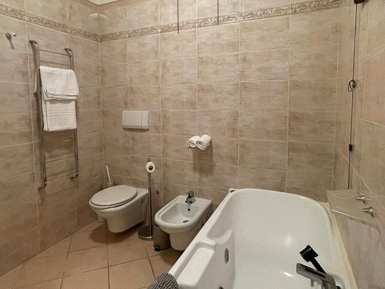 Villa Mario - Casa Vacanze Лавена Понте Треза Екстериор снимка